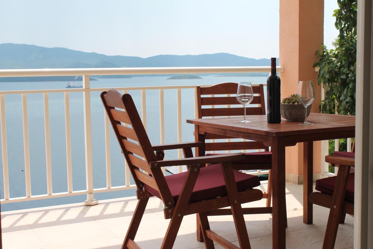 Apartamento Bella Vista Komarna Exterior foto